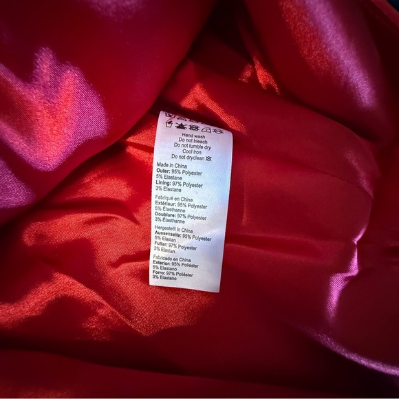 NWT CITY CHIC Sassy Class Red Peplum Top Plus L (20) - Picture 15 of 15